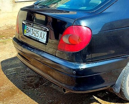 Черный Тойота Авенсис, объемом двигателя 1.8 л и пробегом 250 тыс. км за 2700 $, фото 5 на Automoto.ua