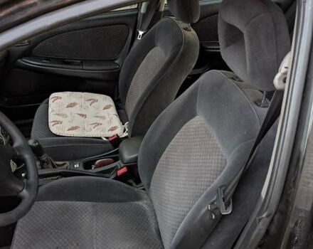 Черный Тойота Авенсис, объемом двигателя 2 л и пробегом 300 тыс. км за 3500 $, фото 6 на Automoto.ua