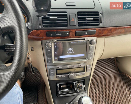Черный Тойота Авенсис, объемом двигателя 2 л и пробегом 268 тыс. км за 5200 $, фото 21 на Automoto.ua