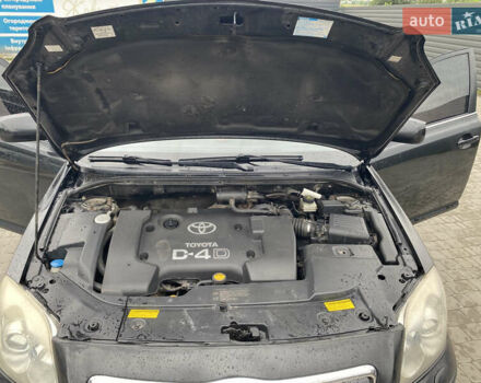 Черный Тойота Авенсис, объемом двигателя 2 л и пробегом 268 тыс. км за 5200 $, фото 22 на Automoto.ua