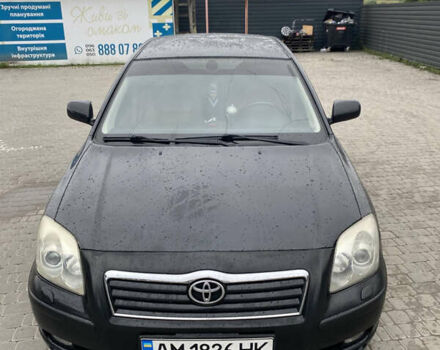 Черный Тойота Авенсис, объемом двигателя 2 л и пробегом 268 тыс. км за 5200 $, фото 4 на Automoto.ua
