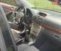 Черный Тойота Авенсис, объемом двигателя 2 л и пробегом 280 тыс. км за 6300 $, фото 12 на Automoto.ua