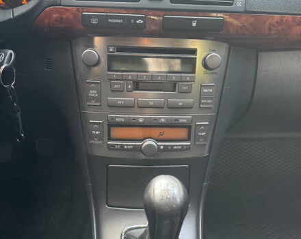 Черный Тойота Авенсис, объемом двигателя 2 л и пробегом 280 тыс. км за 6300 $, фото 11 на Automoto.ua