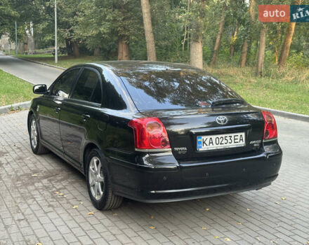Черный Тойота Авенсис, объемом двигателя 2 л и пробегом 280 тыс. км за 6300 $, фото 2 на Automoto.ua