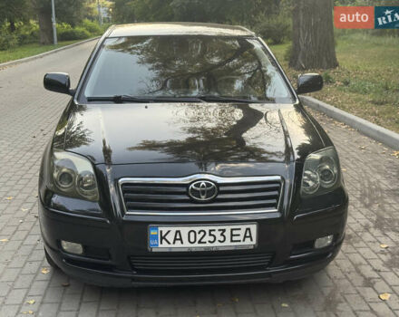 Черный Тойота Авенсис, объемом двигателя 2 л и пробегом 280 тыс. км за 6300 $, фото 4 на Automoto.ua