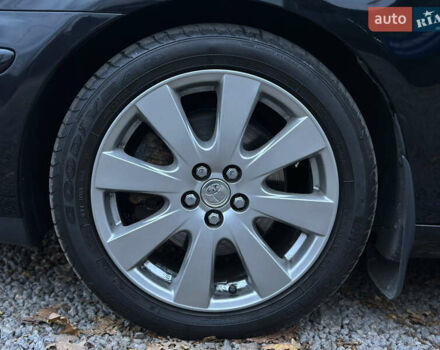 Чорний Тойота Авенсіс, об'ємом двигуна 2 л та пробігом 264 тис. км за 7500 $, фото 60 на Automoto.ua