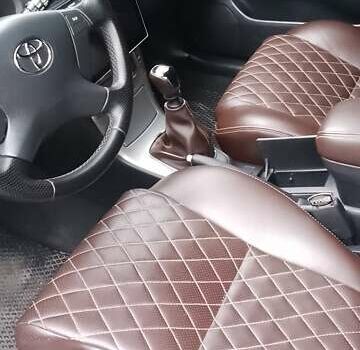 Черный Тойота Авенсис, объемом двигателя 2 л и пробегом 278 тыс. км за 6300 $, фото 11 на Automoto.ua