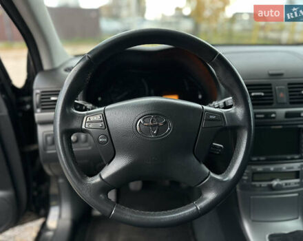 Чорний Тойота Авенсіс, об'ємом двигуна 2 л та пробігом 264 тис. км за 7500 $, фото 30 на Automoto.ua