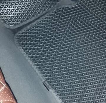 Черный Тойота Авенсис, объемом двигателя 2 л и пробегом 278 тыс. км за 6300 $, фото 19 на Automoto.ua