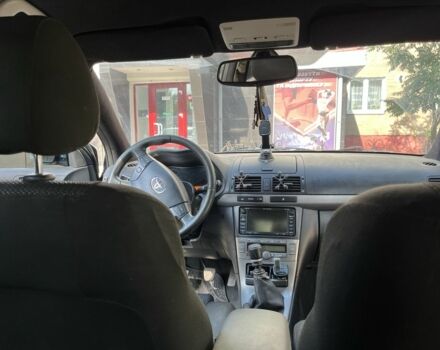 Черный Тойота Авенсис, объемом двигателя 2 л и пробегом 280 тыс. км за 7400 $, фото 5 на Automoto.ua