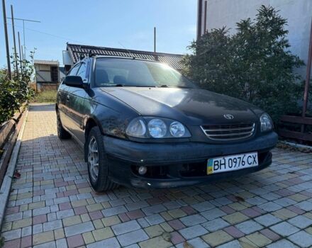 Чорний Тойота Авенсіс, об'ємом двигуна 1.8 л та пробігом 400 тис. км за 2599 $, фото 1 на Automoto.ua