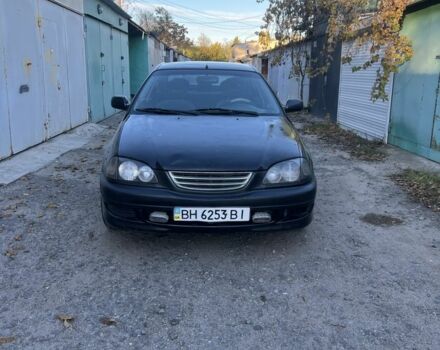 Чорний Тойота Авенсіс, об'ємом двигуна 1.6 л та пробігом 256 тис. км за 2450 $, фото 1 на Automoto.ua