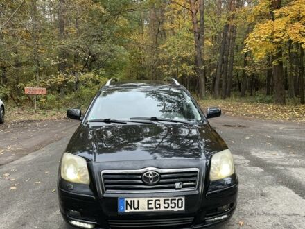 Черный Тойота Авенсис, объемом двигателя 2.2 л и пробегом 220 тыс. км за 3300 $, фото 1 на Automoto.ua