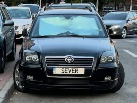 Черный Тойота Авенсис, объемом двигателя 2 л и пробегом 400 тыс. км за 5300 $, фото 1 на Automoto.ua