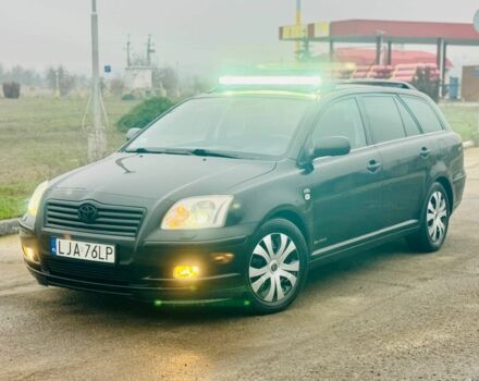 Черный Тойота Авенсис, объемом двигателя 2 л и пробегом 320 тыс. км за 2850 $, фото 1 на Automoto.ua