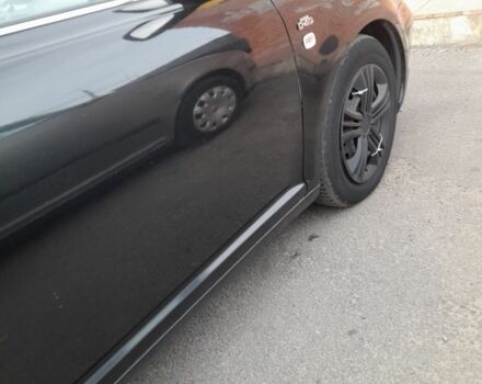 Чорний Тойота Авенсіс, об'ємом двигуна 2 л та пробігом 320 тис. км за 2650 $, фото 1 на Automoto.ua