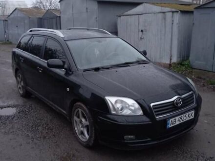 Черный Тойота Авенсис, объемом двигателя 1.8 л и пробегом 299 тыс. км за 6200 $, фото 1 на Automoto.ua