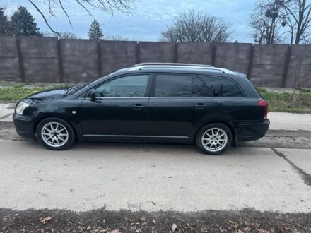 Чорний Тойота Авенсіс, об'ємом двигуна 2 л та пробігом 300 тис. км за 3000 $, фото 1 на Automoto.ua