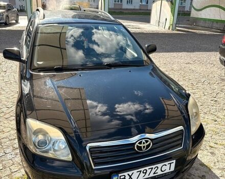 Черный Тойота Авенсис, объемом двигателя 1.8 л и пробегом 254 тыс. км за 6300 $, фото 1 на Automoto.ua