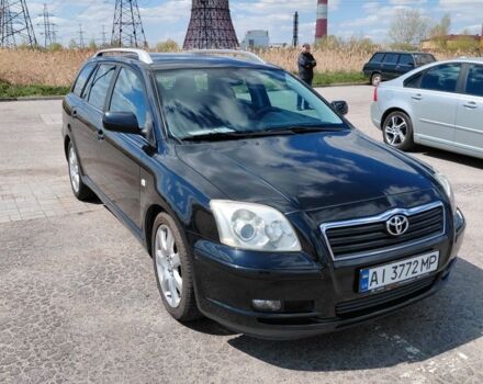 Черный Тойота Авенсис, объемом двигателя 2 л и пробегом 220 тыс. км за 6200 $, фото 1 на Automoto.ua