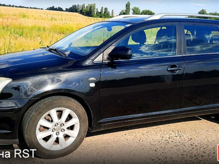 Чорний Тойота Авенсіс, об'ємом двигуна 2 л та пробігом 300 тис. км за 6500 $, фото 1 на Automoto.ua