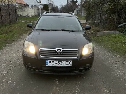 Черный Тойота Авенсис, объемом двигателя 2 л и пробегом 230 тыс. км за 3300 $, фото 1 на Automoto.ua