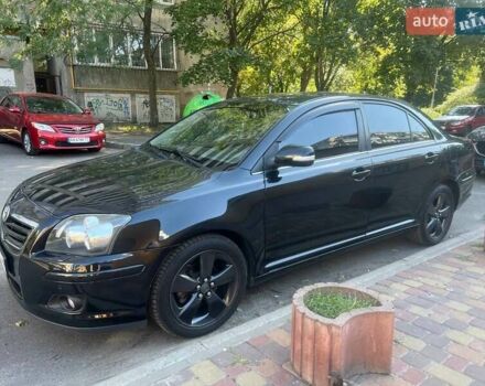 Черный Тойота Авенсис, объемом двигателя 1.8 л и пробегом 136 тыс. км за 7000 $, фото 1 на Automoto.ua