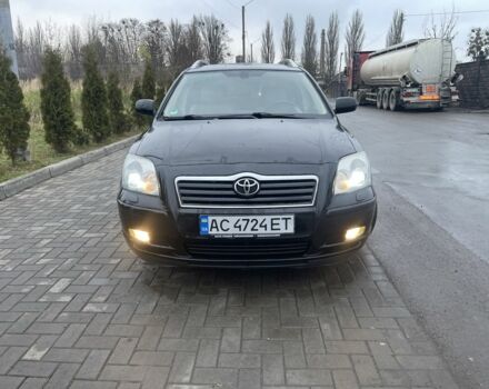 Черный Тойота Авенсис, объемом двигателя 2.2 л и пробегом 276 тыс. км за 8200 $, фото 1 на Automoto.ua