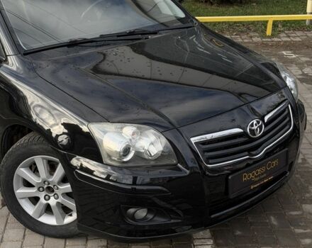 Черный Тойота Авенсис, объемом двигателя 1.8 л и пробегом 240 тыс. км за 6500 $, фото 1 на Automoto.ua