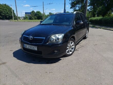 Черный Тойота Авенсис, объемом двигателя 2 л и пробегом 350 тыс. км за 6750 $, фото 1 на Automoto.ua