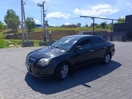 Черный Тойота Авенсис, объемом двигателя 2 л и пробегом 219 тыс. км за 6500 $, фото 1 на Automoto.ua