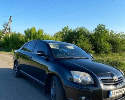 Чорний Тойота Авенсіс, об'ємом двигуна 1.8 л та пробігом 2 тис. км за 7200 $, фото 1 на Automoto.ua