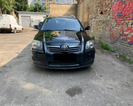 Чорний Тойота Авенсіс, об'ємом двигуна 2.2 л та пробігом 216 тис. км за 7000 $, фото 1 на Automoto.ua
