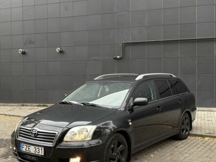 Черный Тойота Авенсис, объемом двигателя 2.2 л и пробегом 300 тыс. км за 3400 $, фото 1 на Automoto.ua