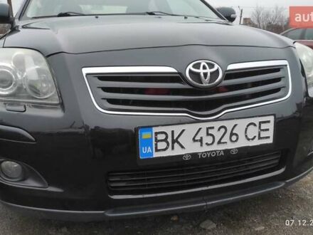 Черный Тойота Авенсис, объемом двигателя 1.79 л и пробегом 247 тыс. км за 6700 $, фото 1 на Automoto.ua