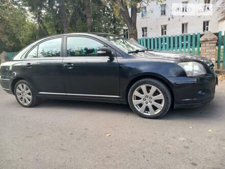 Черный Тойота Авенсис, объемом двигателя 2 л и пробегом 210 тыс. км за 6500 $, фото 1 на Automoto.ua