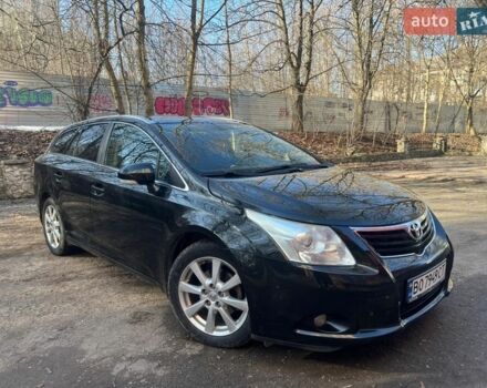 Черный Тойота Авенсис, объемом двигателя 2 л и пробегом 250 тыс. км за 7500 $, фото 1 на Automoto.ua