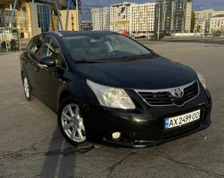 Черный Тойота Авенсис, объемом двигателя 2.2 л и пробегом 221 тыс. км за 7600 $, фото 1 на Automoto.ua