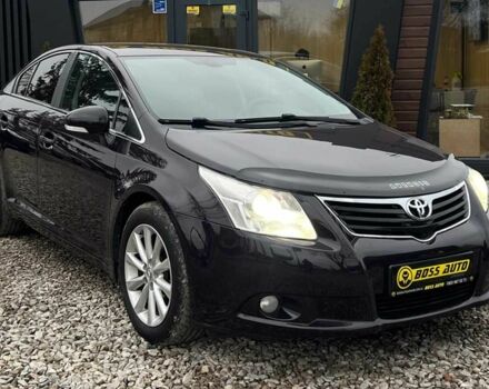 Чорний Тойота Авенсіс, об'ємом двигуна 2.2 л та пробігом 320 тис. км за 8100 $, фото 1 на Automoto.ua