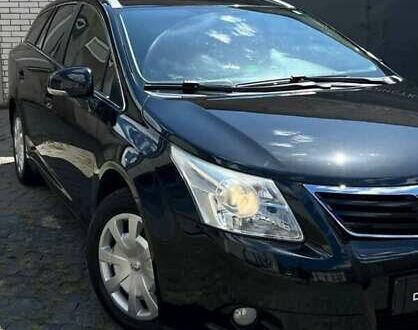 Чорний Тойота Авенсіс, об'ємом двигуна 1.6 л та пробігом 173 тис. км за 8300 $, фото 1 на Automoto.ua