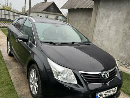 Черный Тойота Авенсис, объемом двигателя 2.02 л и пробегом 260 тыс. км за 9000 $, фото 1 на Automoto.ua