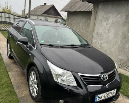 Черный Тойота Авенсис, объемом двигателя 2.02 л и пробегом 260 тыс. км за 9000 $, фото 1 на Automoto.ua