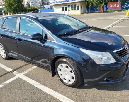 Черный Тойота Авенсис, объемом двигателя 1.8 л и пробегом 174 тыс. км за 9000 $, фото 1 на Automoto.ua
