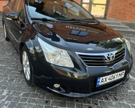 Черный Тойота Авенсис, объемом двигателя 2.2 л и пробегом 197 тыс. км за 9400 $, фото 1 на Automoto.ua