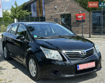 Черный Тойота Авенсис, объемом двигателя 1.6 л и пробегом 272 тыс. км за 8500 $, фото 1 на Automoto.ua