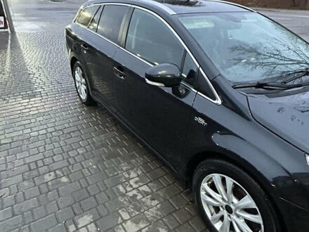 Черный Тойота Авенсис, объемом двигателя 2.23 л и пробегом 200 тыс. км за 8900 $, фото 1 на Automoto.ua