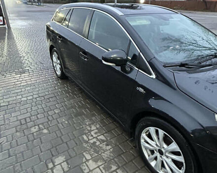 Черный Тойота Авенсис, объемом двигателя 2.23 л и пробегом 200 тыс. км за 8900 $, фото 1 на Automoto.ua