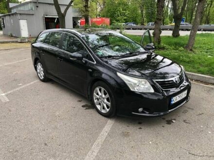 Черный Тойота Авенсис, объемом двигателя 2.2 л и пробегом 260 тыс. км за 8500 $, фото 1 на Automoto.ua