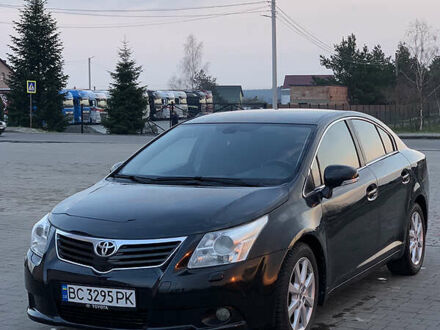 Тойота Авенсіс 2010 у Яворове на Automoto.ua Чорний Тойота Авенсіс, об'ємом двигуна 2.01 л та пробігом 370 тис. км за 7500 $, фото 1 на Automoto.ua