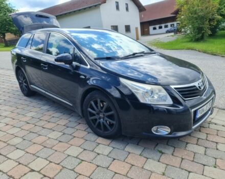 Черный Тойота Авенсис, объемом двигателя 2 л и пробегом 298 тыс. км за 5784 $, фото 1 на Automoto.ua